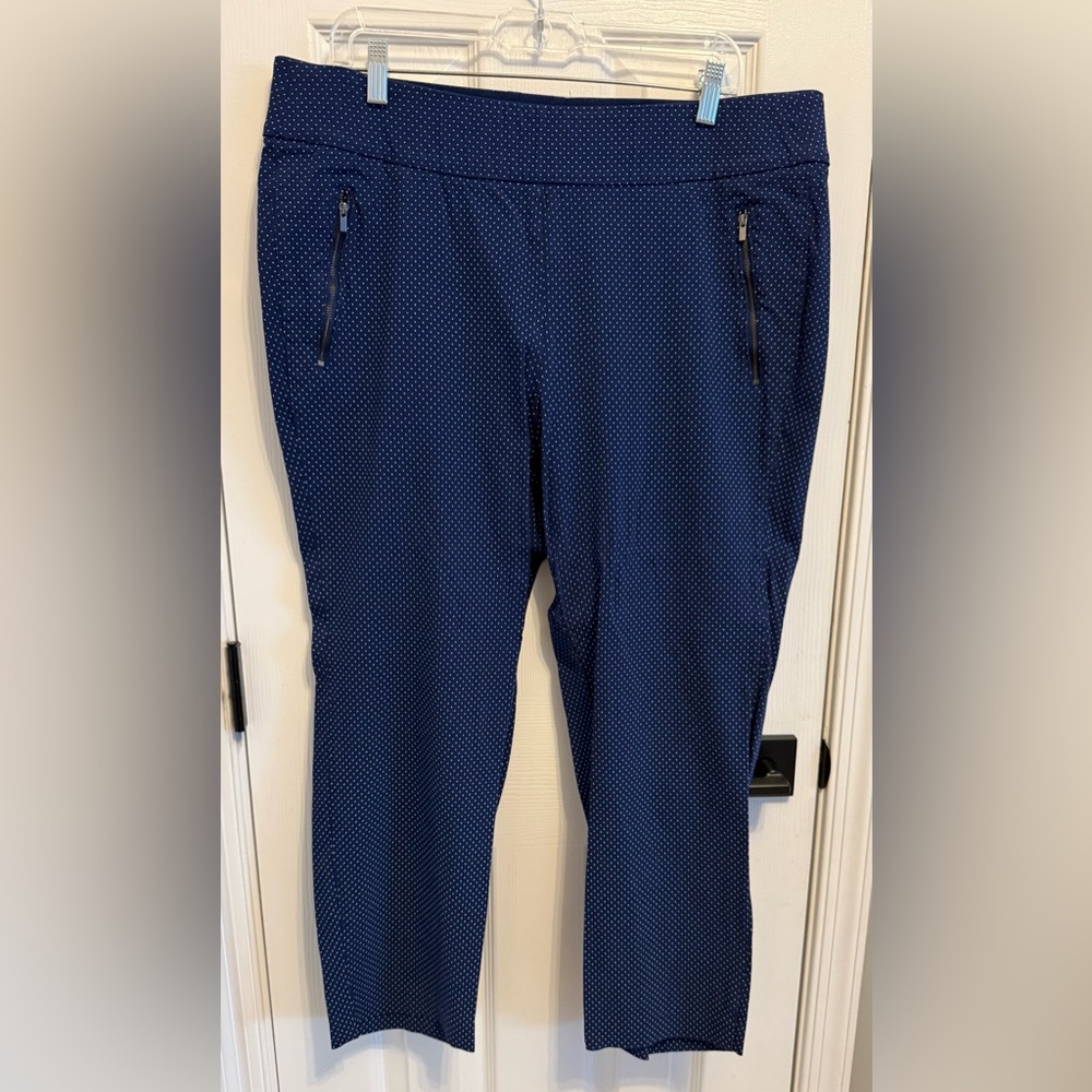 Lane Bryant Navy Blue and White Polka Dot The Allie Pull On Ankle Pants Sz 18R